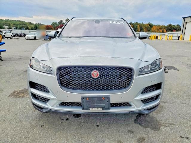 2017 JAGUAR F-PACE PRESTIGE 5