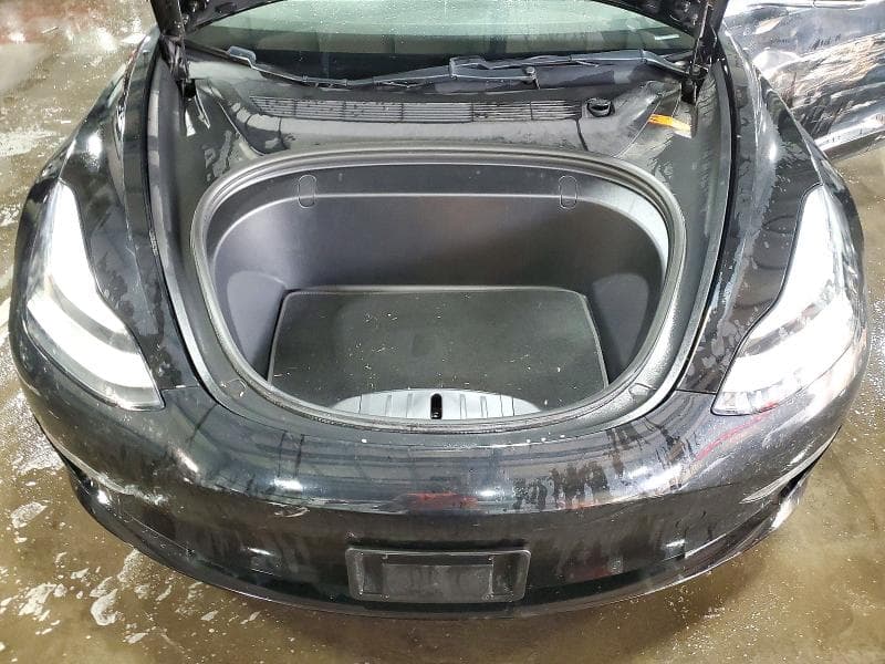 2018 TESLA MODEL 3 11