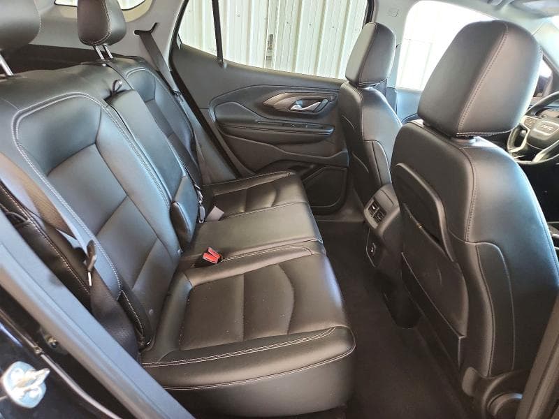 2024 GMC TERRAIN SLT 11
