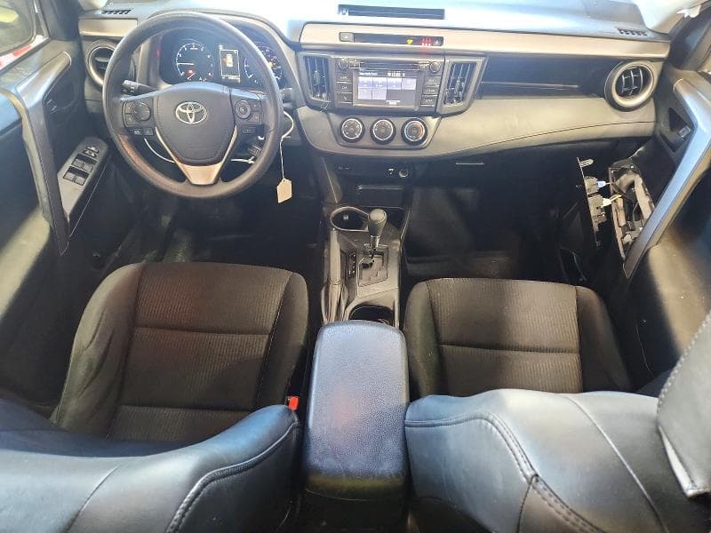 2017 TOYOTA RAV4 LE 8