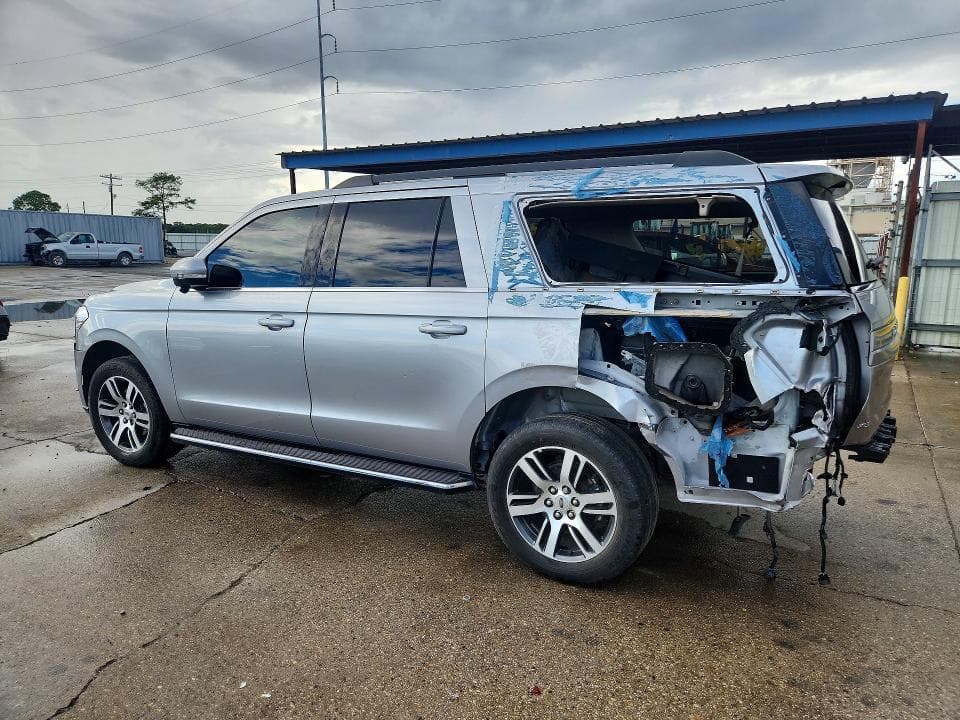 2022 FORD EXPEDITION MAX XLT 2