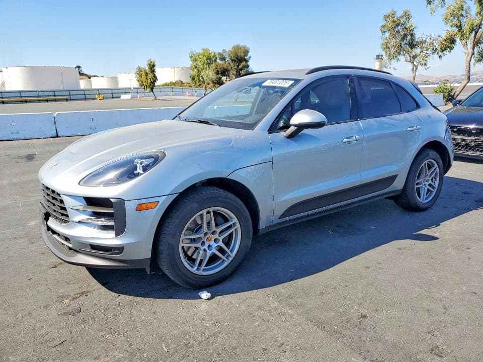 2020 PORSCHE MACAN - 1