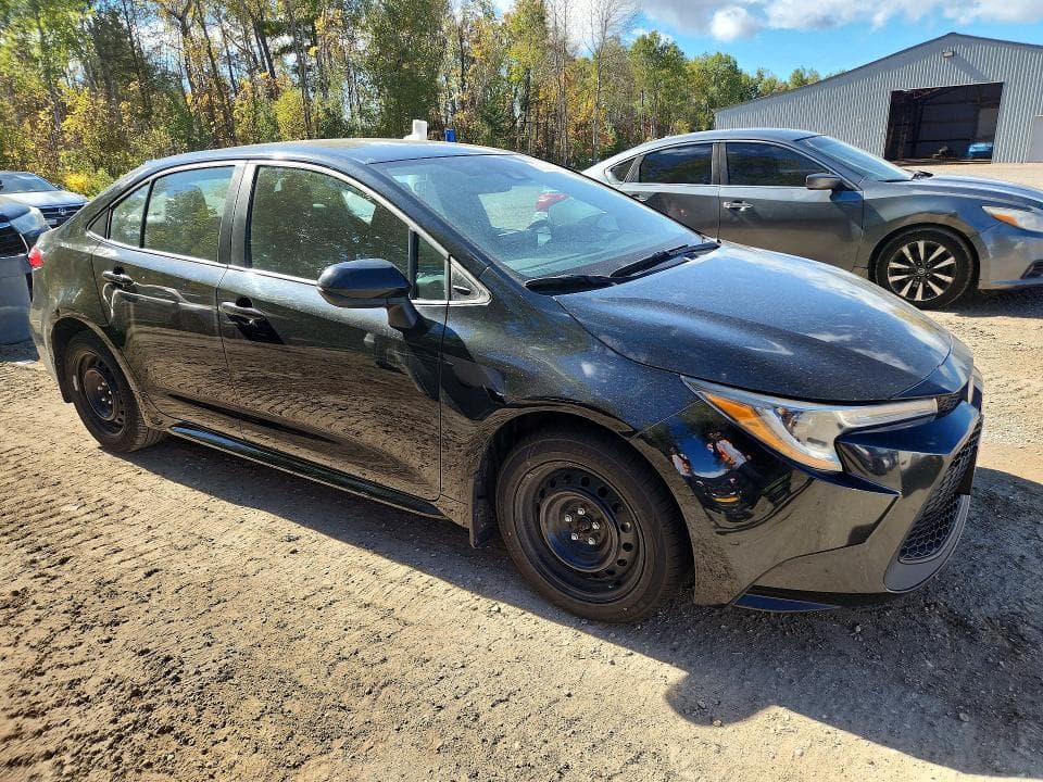 2022 TOYOTA COROLLA LE 4