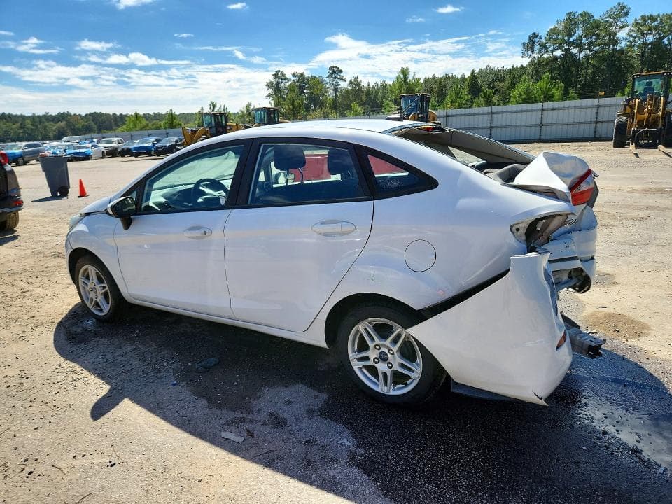 2018 FORD FIESTA SE 2