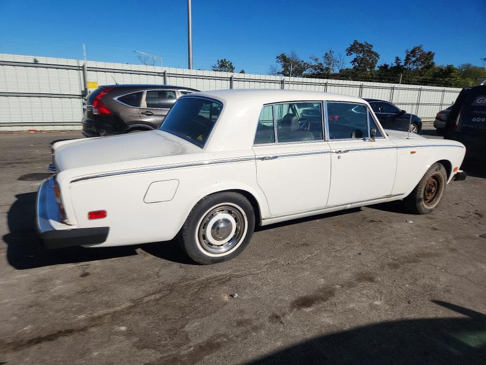 1976 ROLLS-ROYCE SILVRSHADW 3