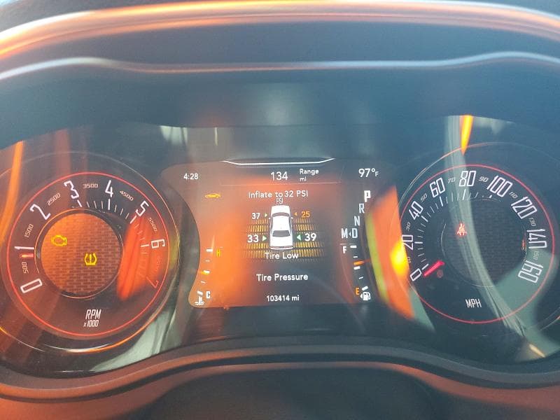 2019 DODGE CHALLENGER SXT 9