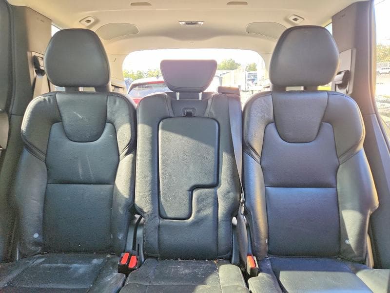 2017 VOLVO XC90 T6 10