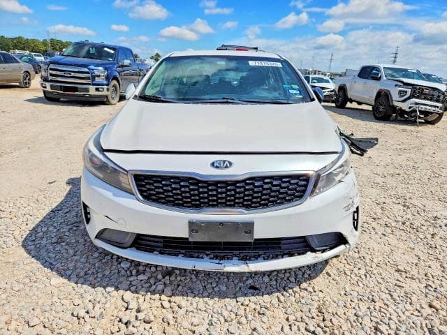 2017 KIA FORTE LX 5