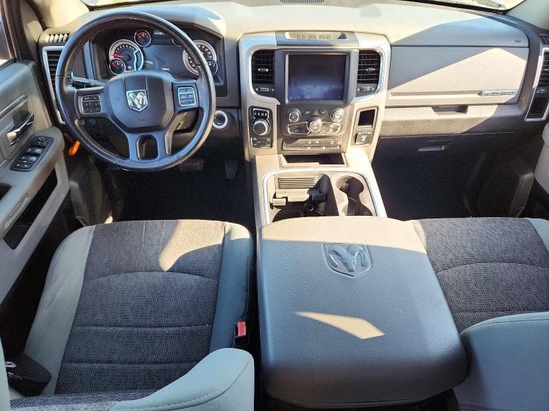 2019 RAM 1500 CLASSIC SLT 8