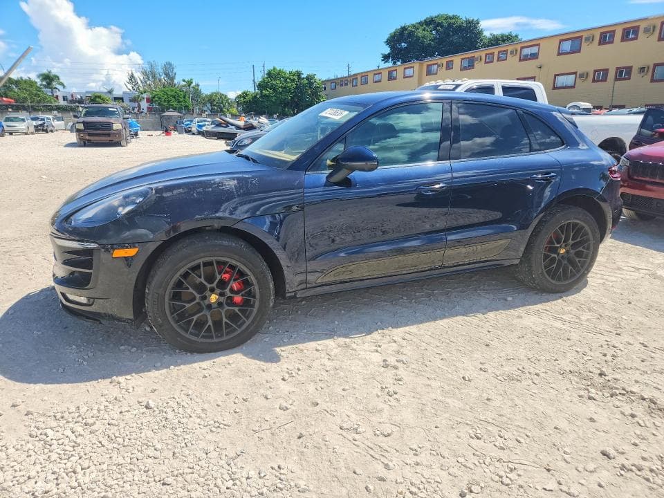 2017 PORSCHE MACAN GTS
