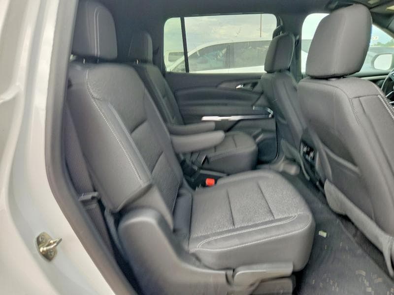 2025 CHEVROLET TRAVERSE LT 11