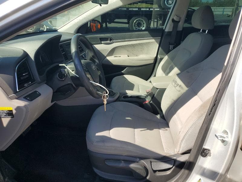 2017 HYUNDAI ELANTRA SE 7