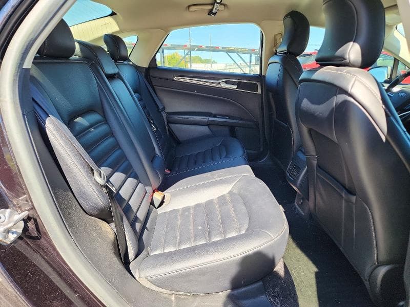 2019 FORD FUSION SEL 10