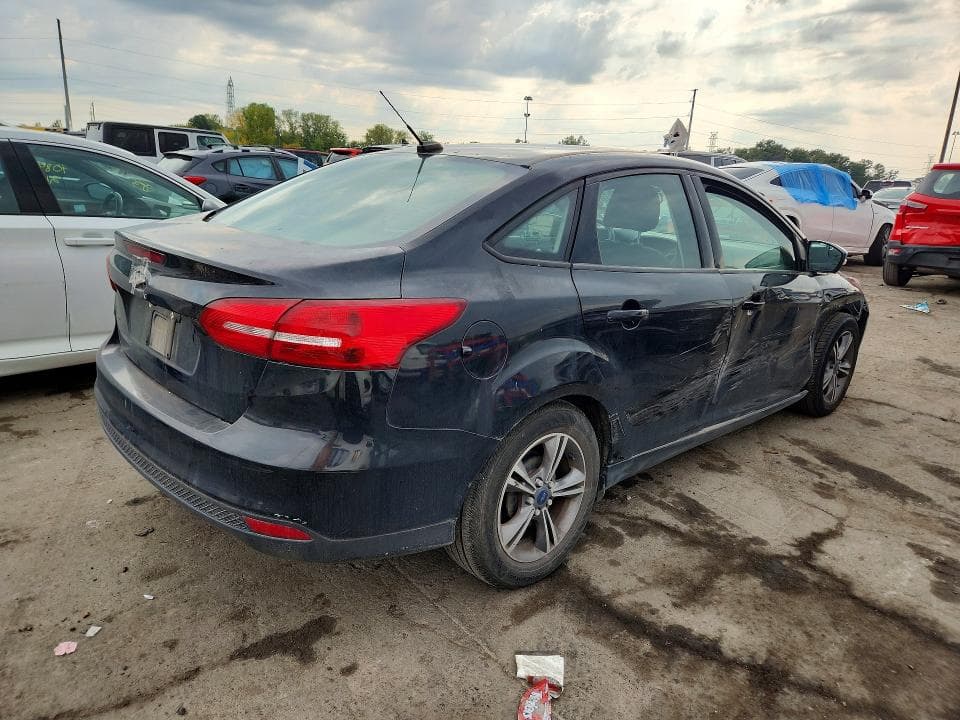 2018 FORD FOCUS SE 3
