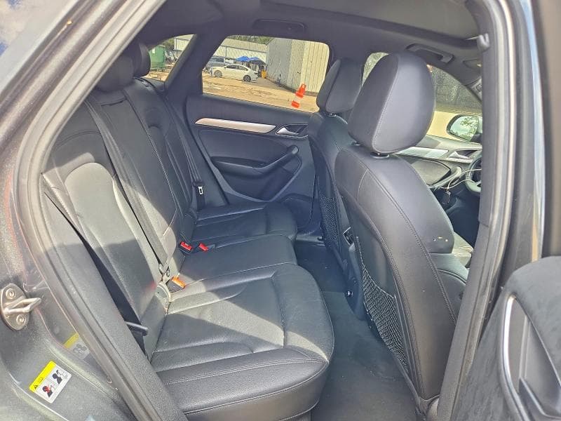 2018 AUDI Q3 PREMIUM 10