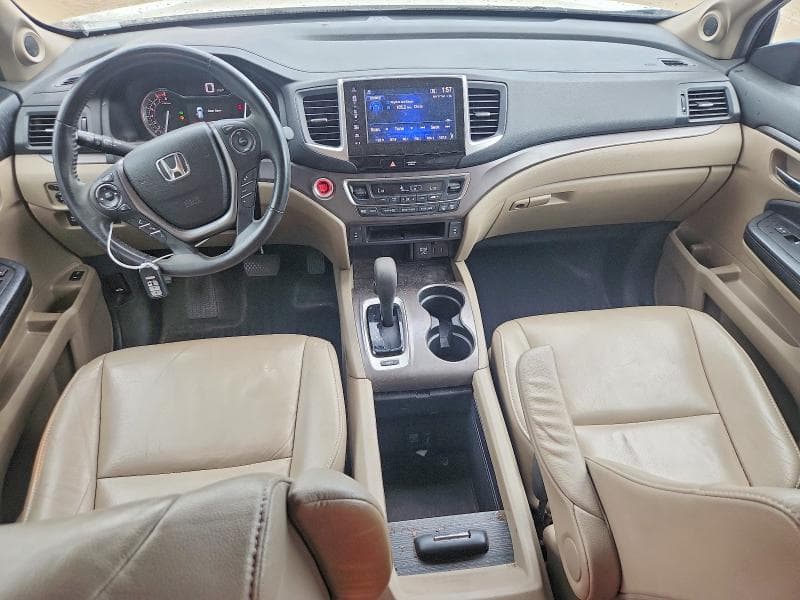 2017 HONDA PILOT EXL 8
