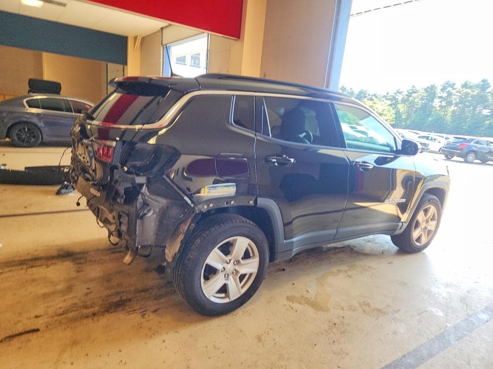 2022 JEEP COMPASS LATITUDE 3