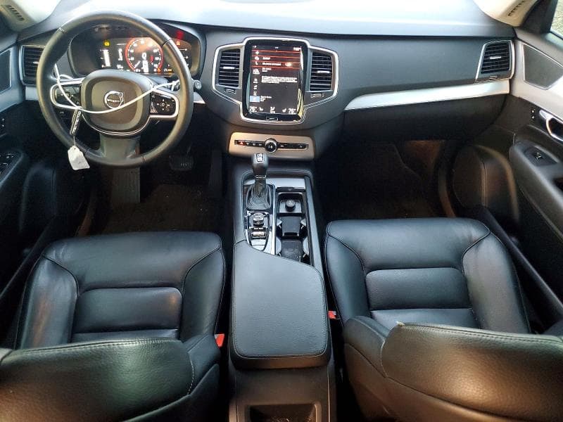 2017 VOLVO XC90 T5 8