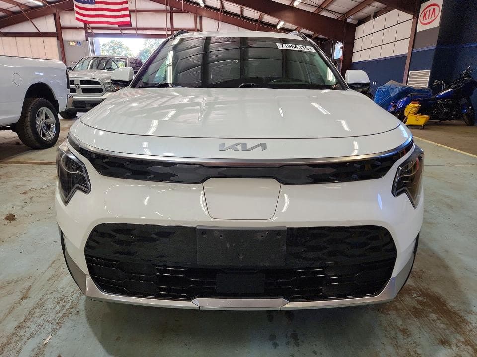 2023 KIA NIRO WIND 5