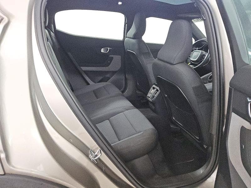 2021 POLESTAR 2 10