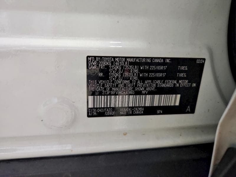 2024 TOYOTA RAV4 XLE 14
