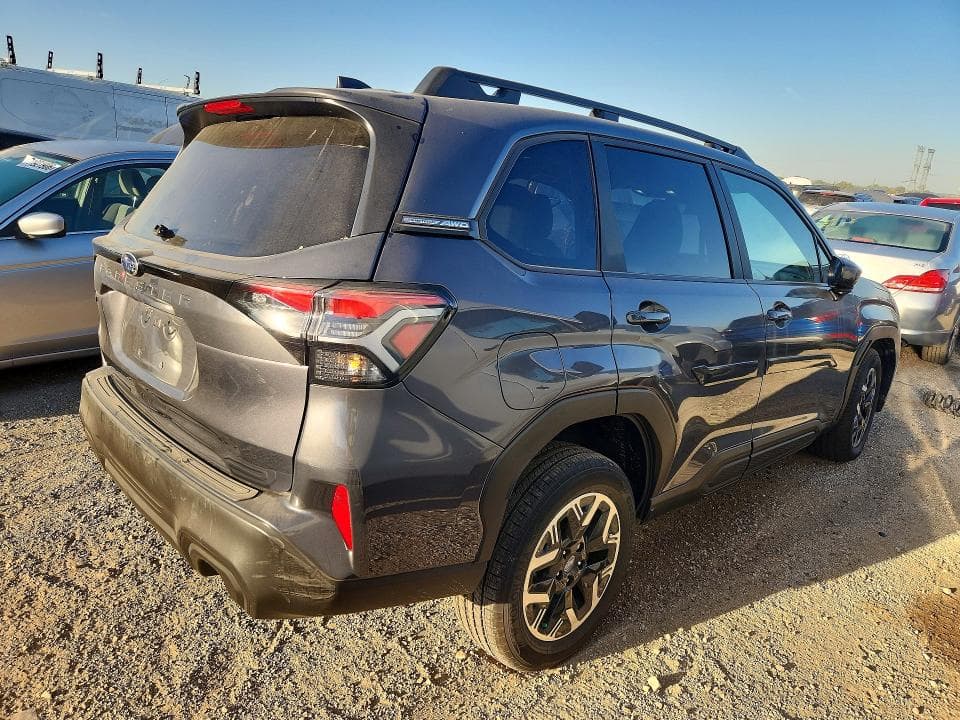 2025 SUBARU FORESTER PREMIUM 3