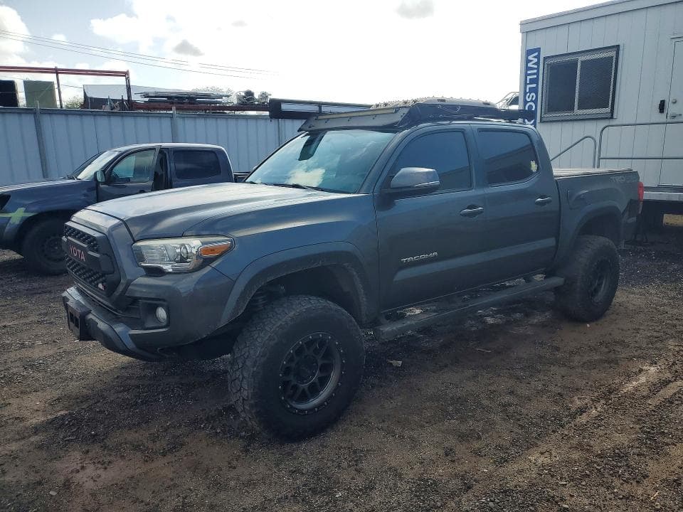 2017 TOYOTA TACOMA SR V6