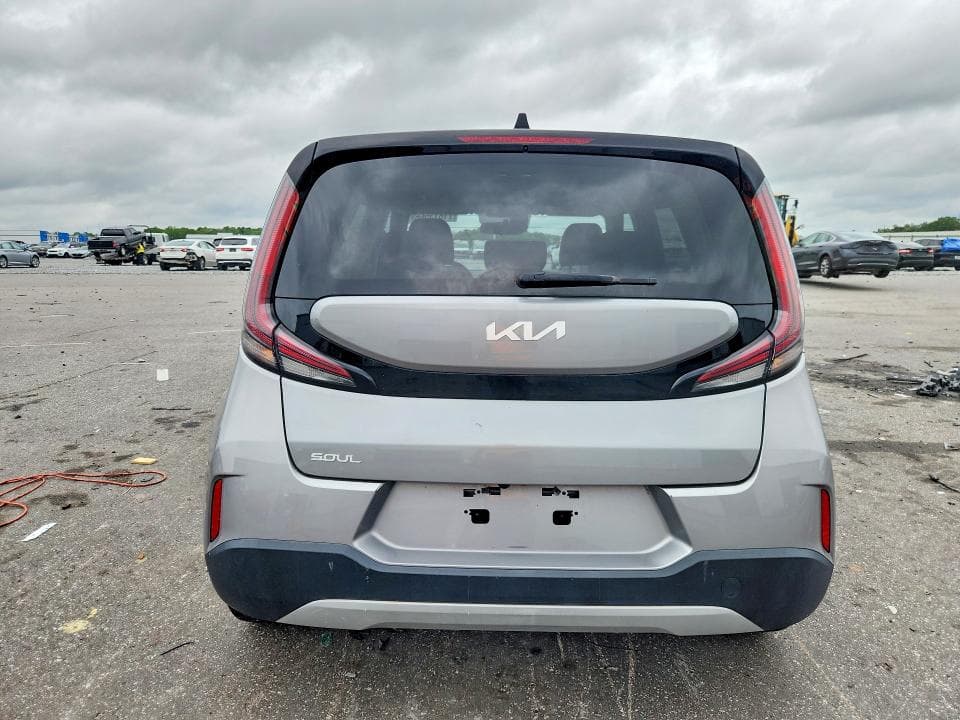 2023 KIA SOUL LX 6
