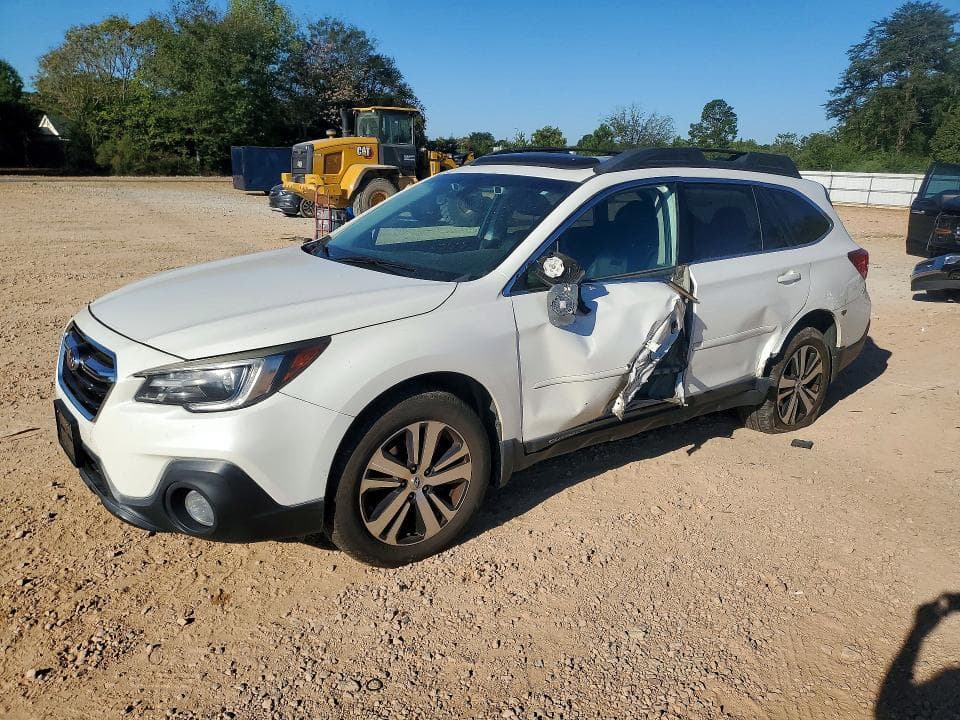 2019 SUBARU OUTBACK 3.6R LIMITED - 1