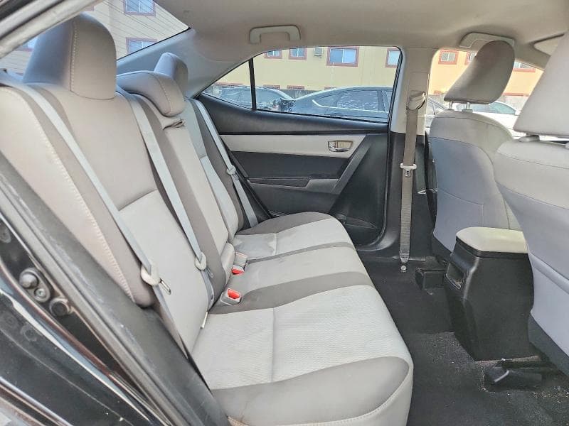 2018 TOYOTA COROLLA LE 10