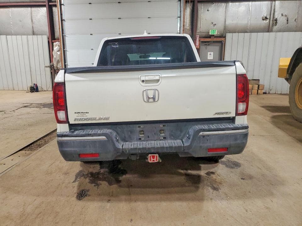 2017 HONDA RIDGELINE RTL 6