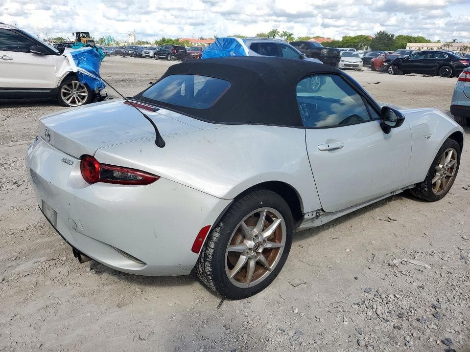 2017 MAZDA MX-5 MIATA SPORT 3