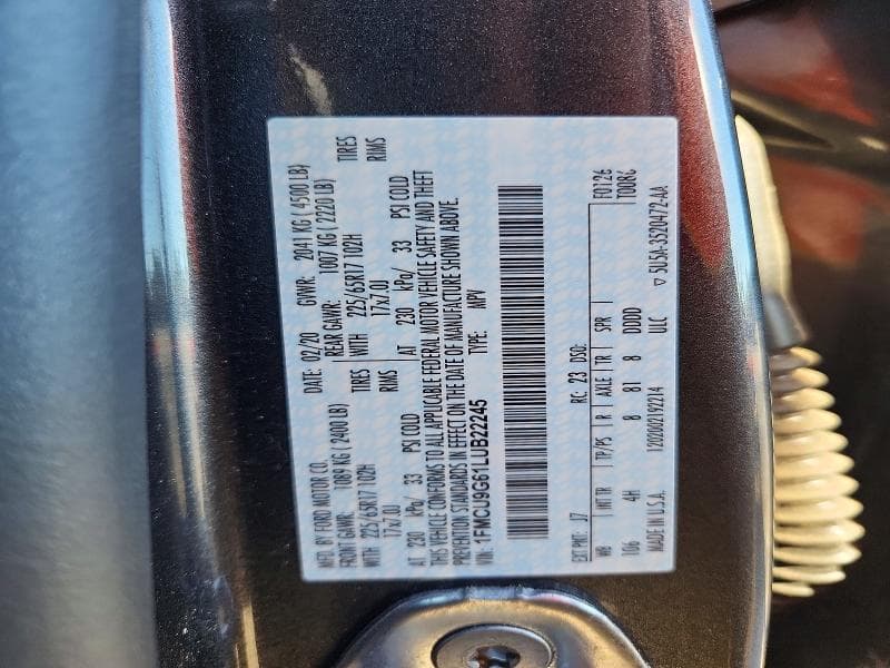 2020 FORD ESCAPE SE 12
