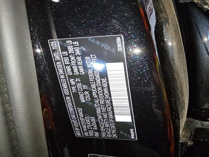 2026 VOLVO XC90 CORE 13