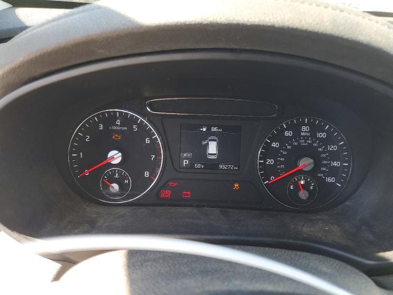 2019 KIA SORENTO LX V6 9