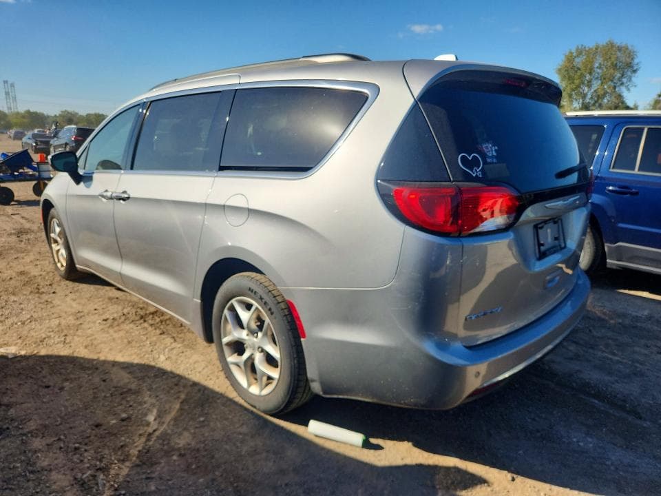 2017 CHRYSLER PACIFICA TOURING L 2