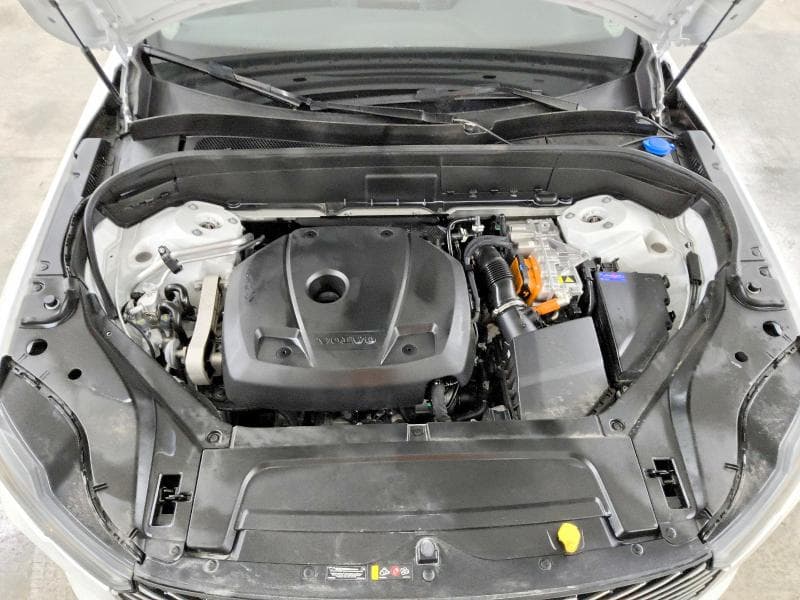 2025 VOLVO XC90 CORE 12
