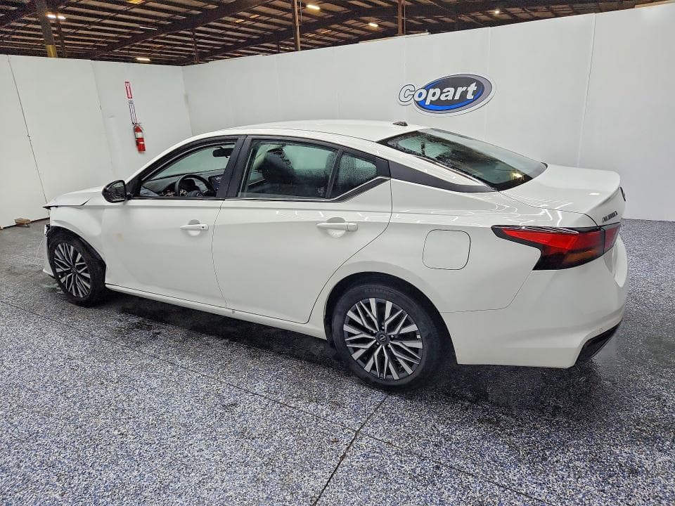 2026 NISSAN ALTIMA SV 2