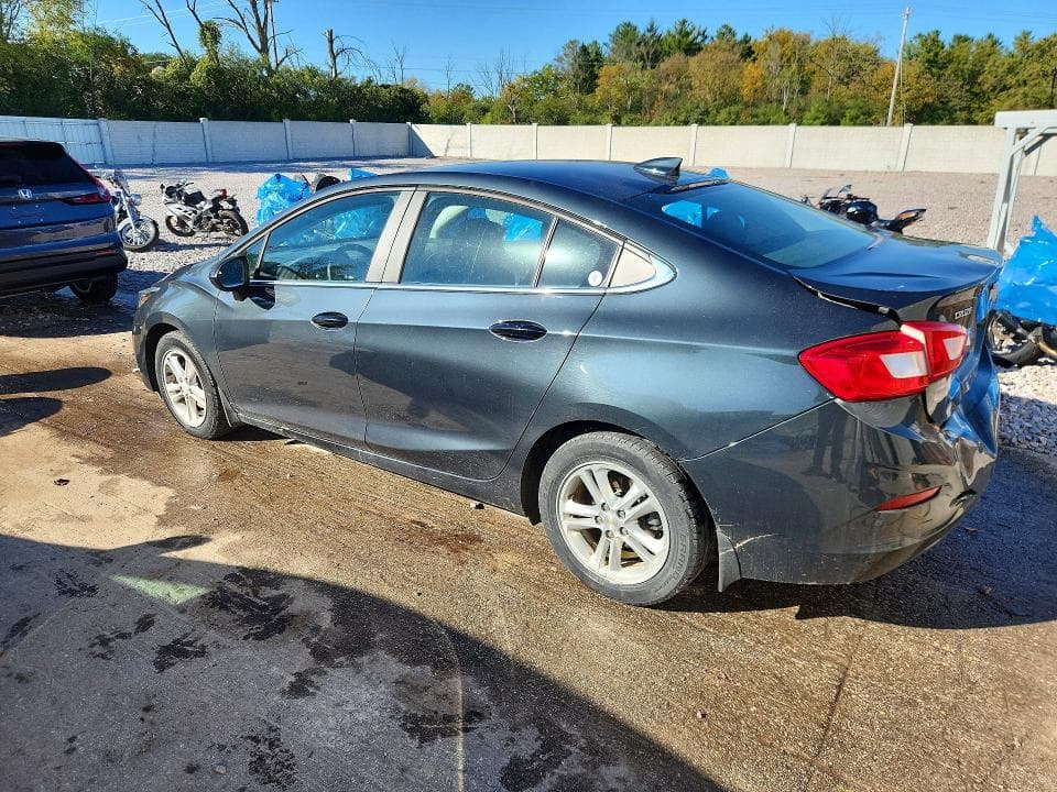 2017 CHEVROLET CRUZE LT 2