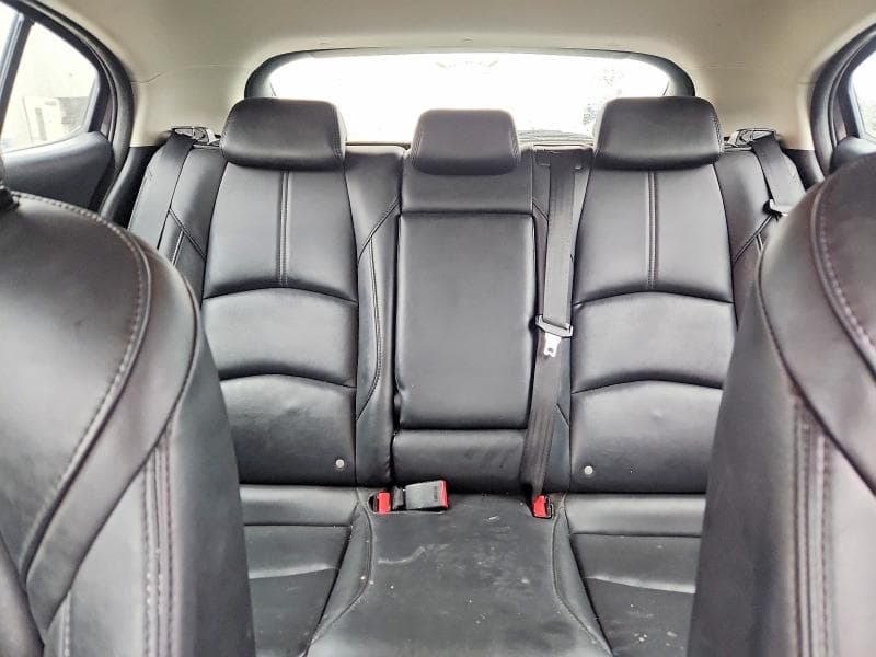 2018 MAZDA 3 TOURING 10