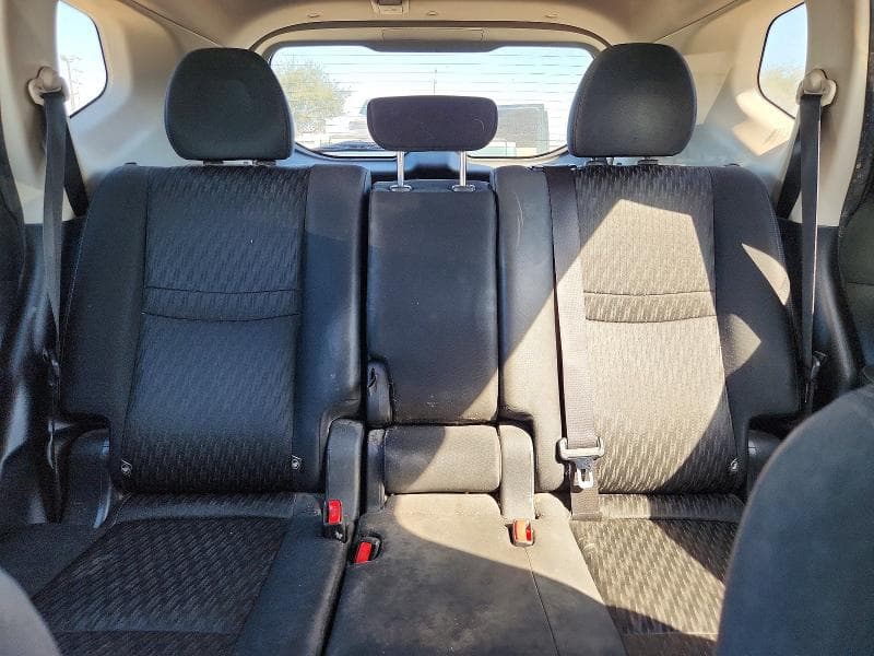 2018 NISSAN ROGUE S 10