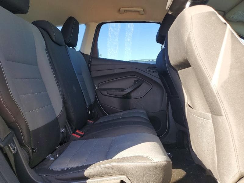 2017 FORD ESCAPE S 11