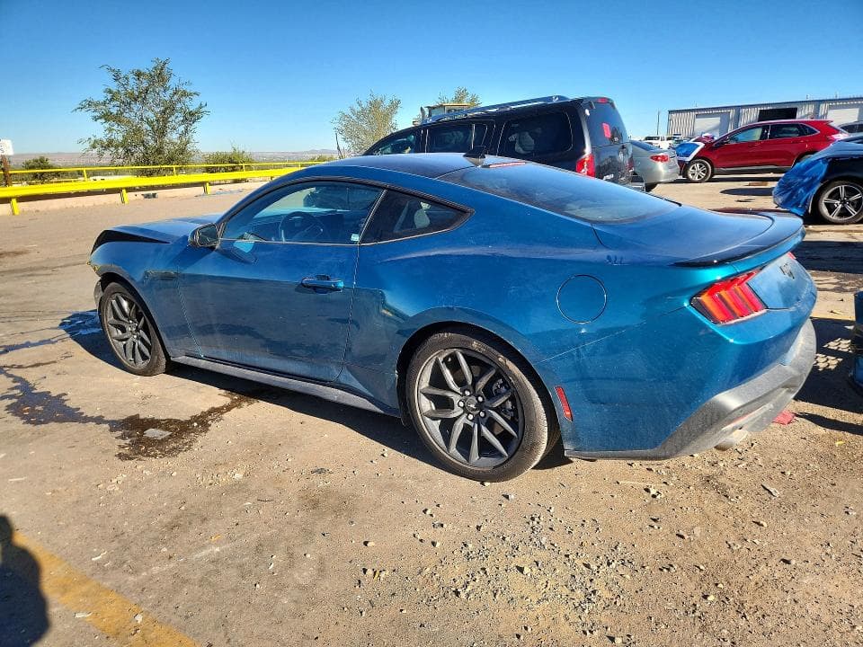 2026 FORD MUSTANG 2