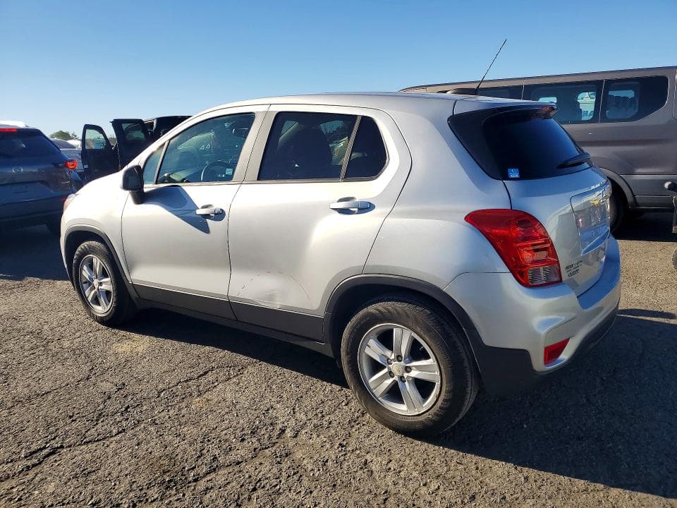 2020 CHEVROLET TRAX LS 2