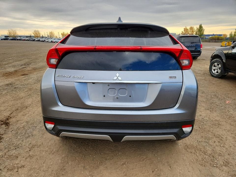 2020 MITSUBISHI ECLIPSE CROSS ES 6