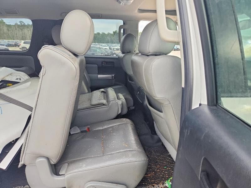 2021 TOYOTA SEQUOIA SR5 10