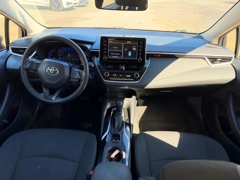 2020 TOYOTA COROLLA LE 9