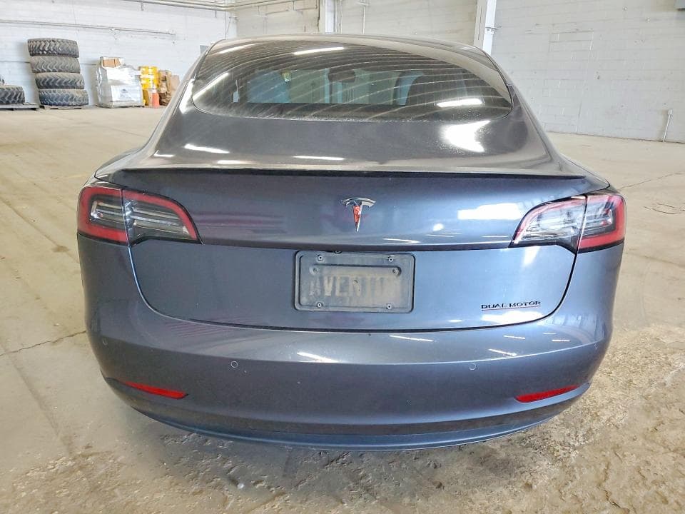 2020 TESLA MODEL 3 6