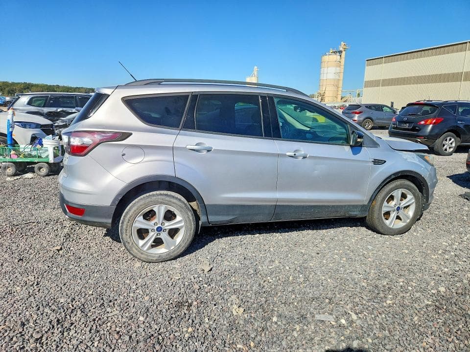 2017 FORD ESCAPE TITANIUM 3
