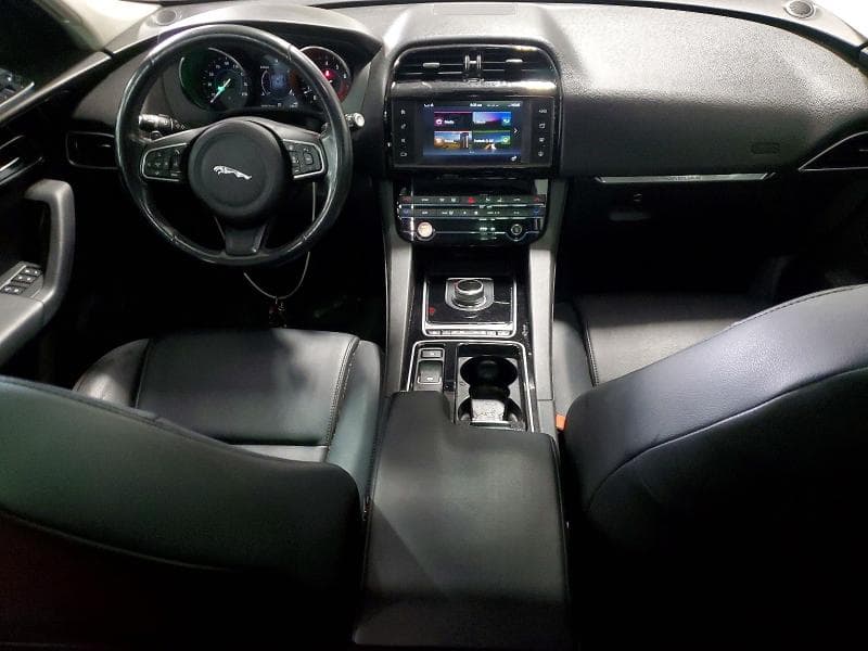 2018 JAGUAR F-PACE PREMIUM 8